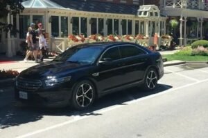 Orangeville to Pearson airport limo